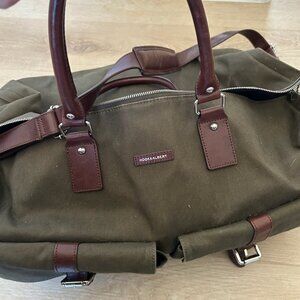 Hook & Albert Weekender